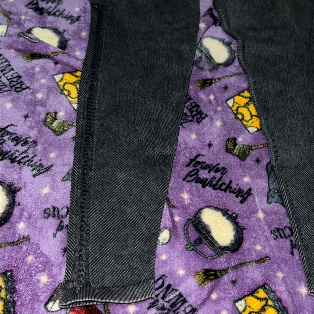 Offline by Aerie The Hugger High Waisted leggings with Trim on the Sides S M NEW